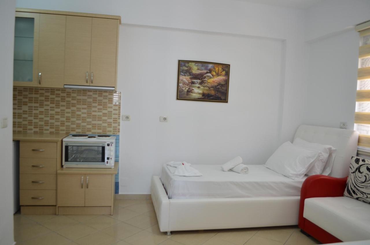 Noah Apartaments Sarandë Exteriör bild