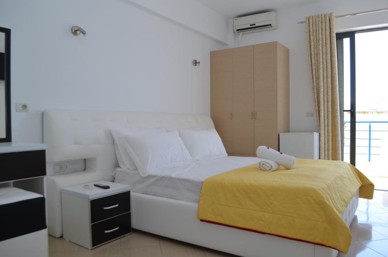 Noah Apartaments Sarandë Exteriör bild