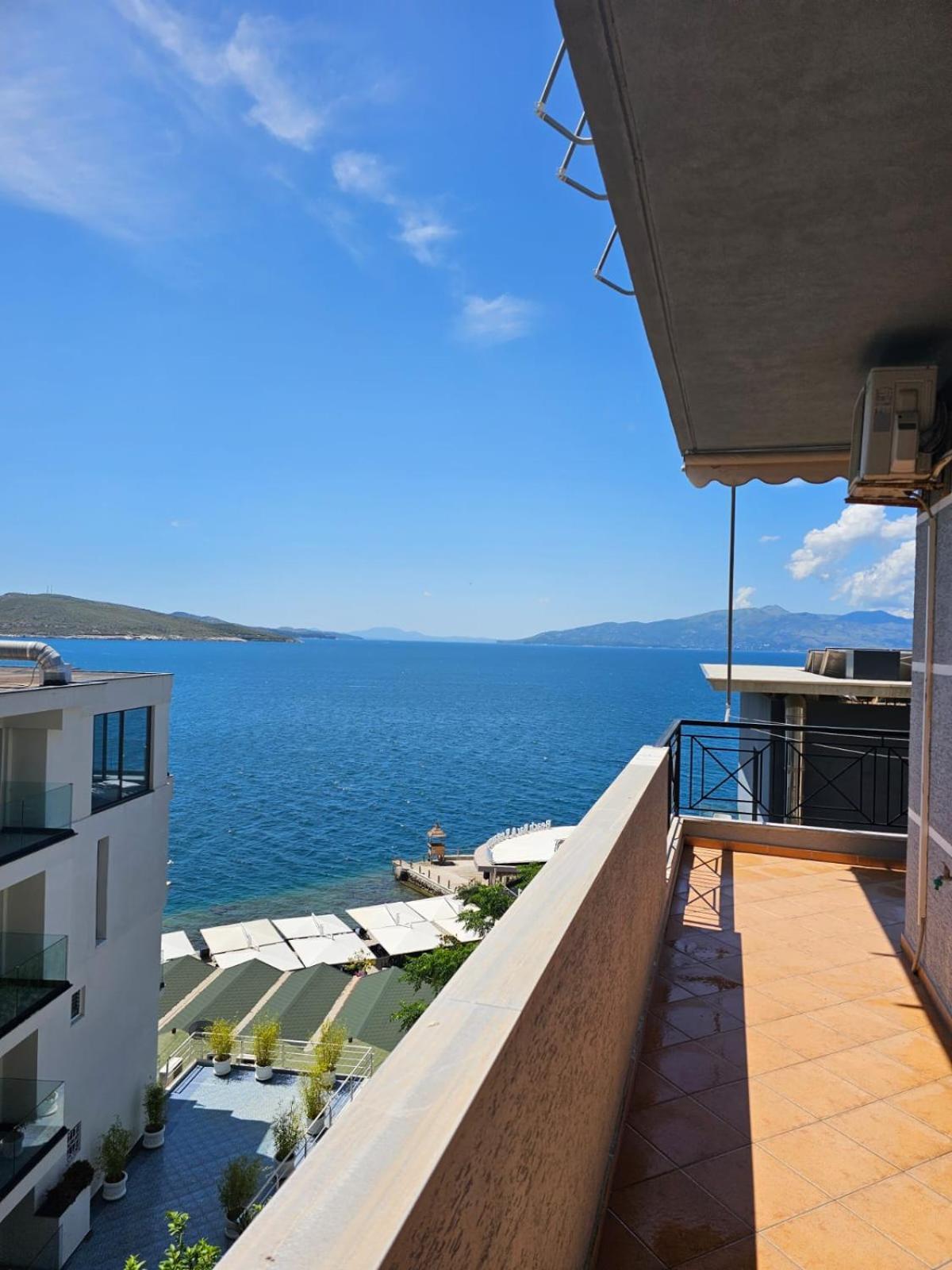 Noah Apartaments Sarandë Exteriör bild